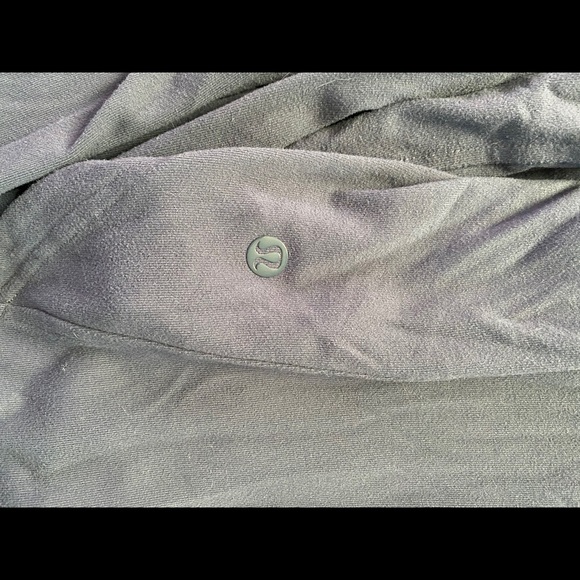 Lululemon sweatshirt - Picture 4 of 4